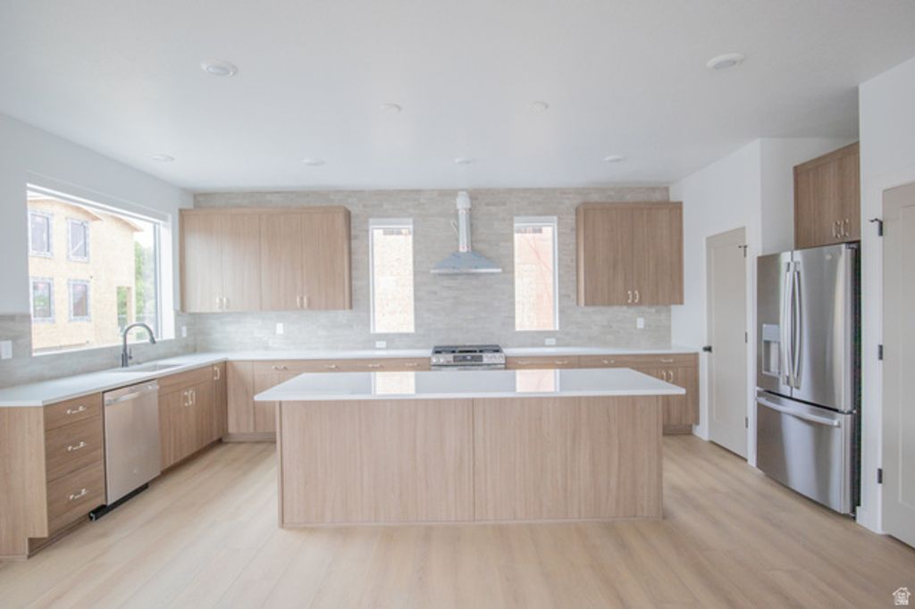 Image 15 of property listing at 3784 GRAPE IVY CT #105, Millcreek, UT 84106