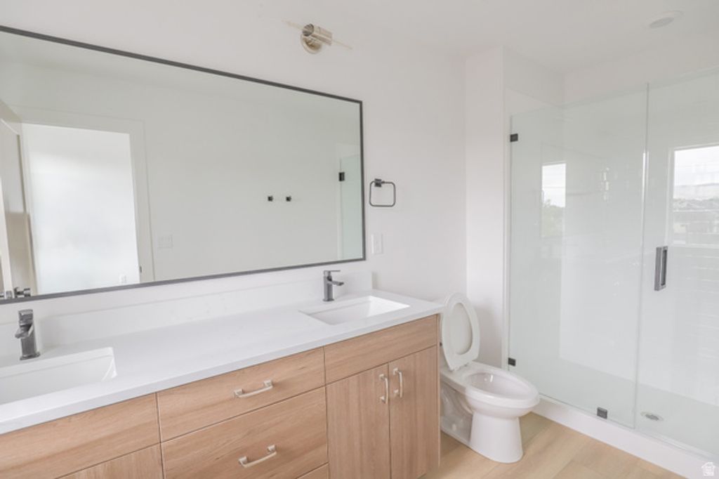Image 19 of property listing at 3784 GRAPE IVY CT #105, Millcreek, UT 84106