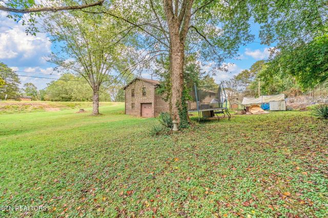 6906 N Ruggles Ferry Pike, Knoxville, TN 37924