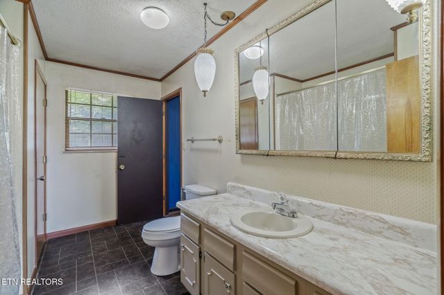 6906 N Ruggles Ferry Pike, Knoxville, TN 37924