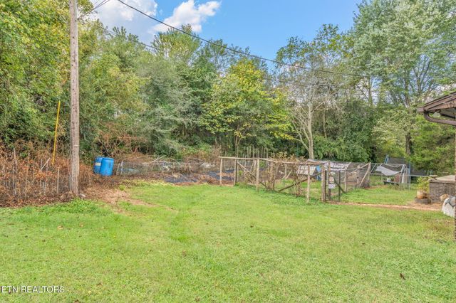 6906 N Ruggles Ferry Pike, Knoxville, TN 37924