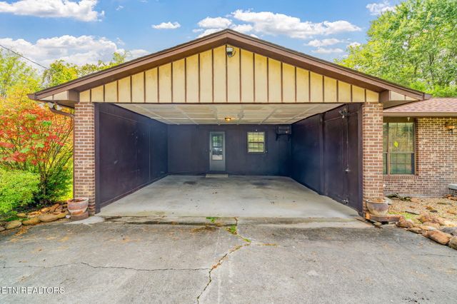 6906 N Ruggles Ferry Pike, Knoxville, TN 37924