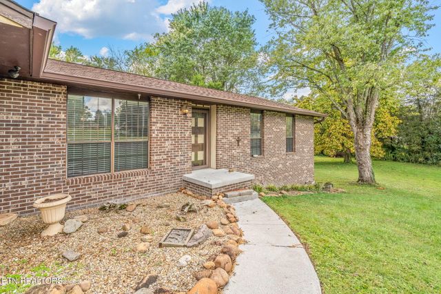 6906 N Ruggles Ferry Pike, Knoxville, TN 37924
