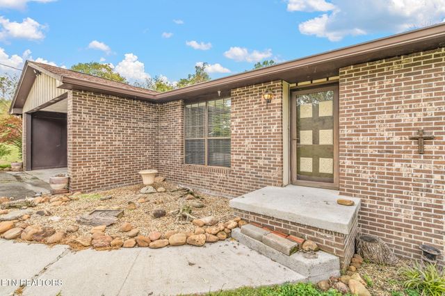 6906 N Ruggles Ferry Pike, Knoxville, TN 37924