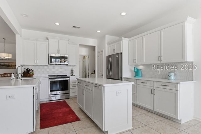 6 Astral Ln, Bluffton, SC 29909