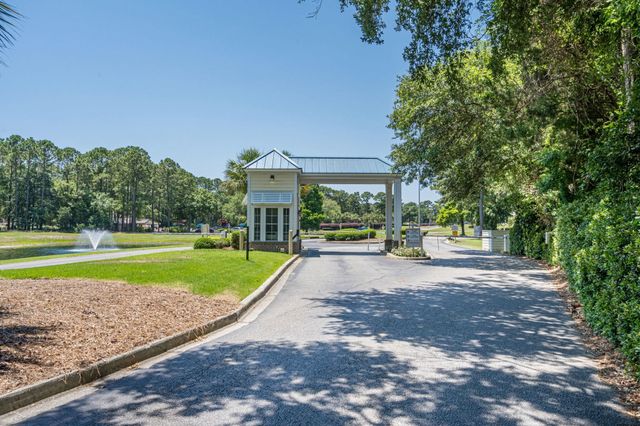157 Mackinley Circle, Pawleys Island, SC 29585