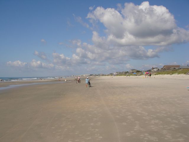 157 Mackinley Circle, Pawleys Island, SC 29585