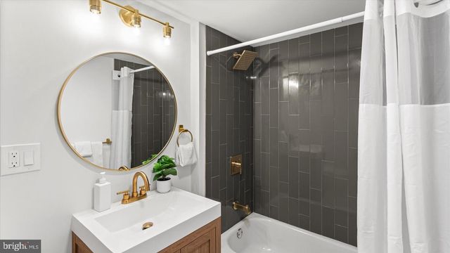 8028 KIMBERLY RD, Baltimore, MD 21222