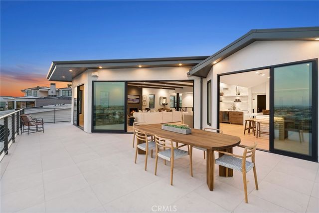 1021 Kings Road, Newport Beach, CA 92663