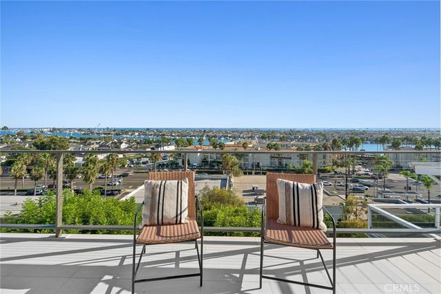 1021 Kings Road, Newport Beach, CA 92663