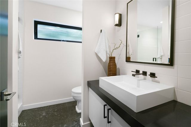 1021 Kings Road, Newport Beach, CA 92663