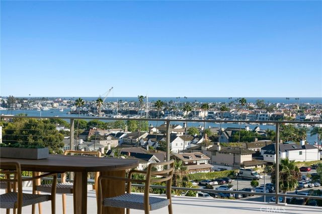 1021 Kings Road, Newport Beach, CA 92663