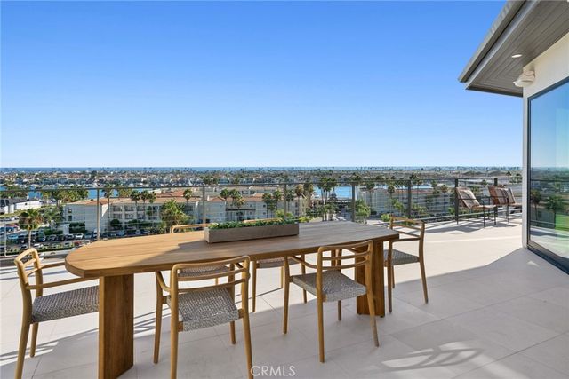 1021 Kings Road, Newport Beach, CA 92663