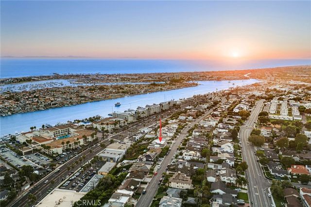 1021 Kings Road, Newport Beach, CA 92663