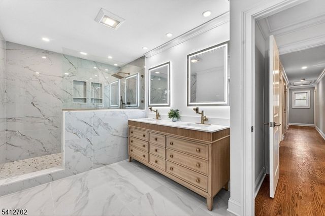 85 Pleasant Ave, Fanwood Boro, NJ 07023