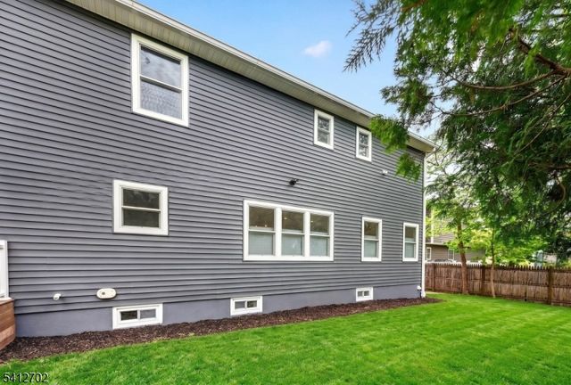 85 Pleasant Ave, Fanwood Boro, NJ 07023