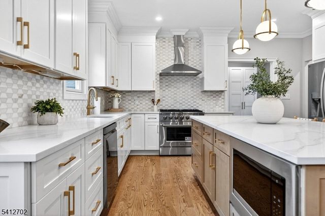 85 Pleasant Ave, Fanwood Boro, NJ 07023