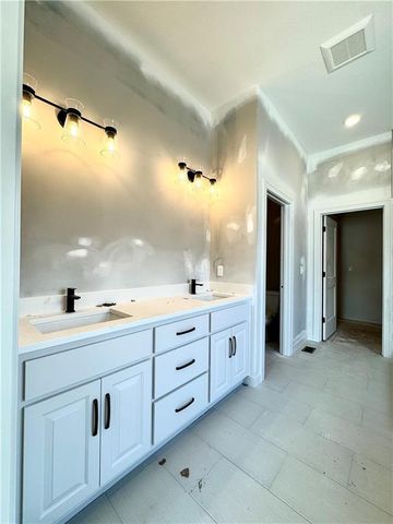 7609 NE 103rd Terrace, Kansas City, MO 64157