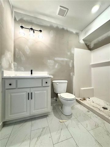 7609 NE 103rd Terrace, Kansas City, MO 64157