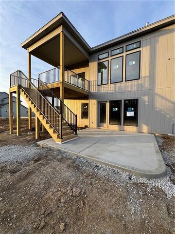 7609 NE 103rd Terrace, Kansas City, MO 64157