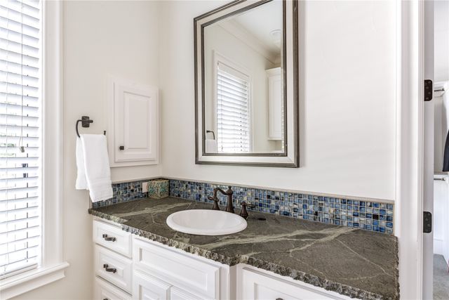 5928 Glendora Avenue, Dallas, TX 75230