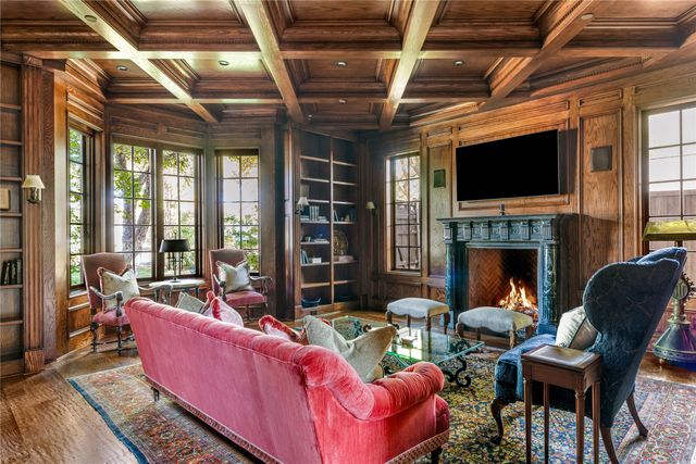 5928 Glendora Avenue, Dallas, TX 75230