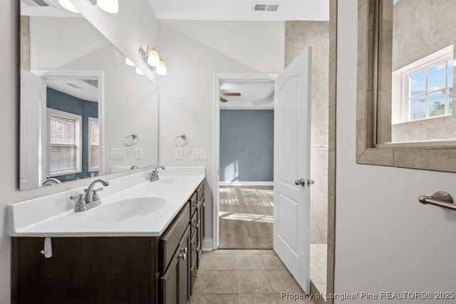 3786 Glencourse Way, Fayetteville, NC 28311