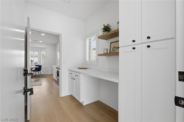 2562 Downeyville Avenue, Henderson, NV 89052