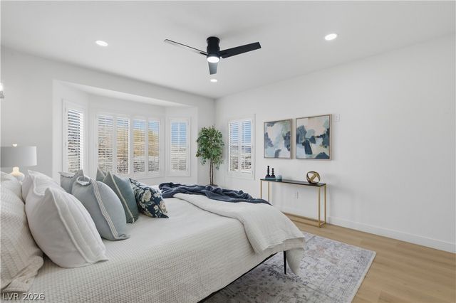 2562 Downeyville Avenue, Henderson, NV 89052