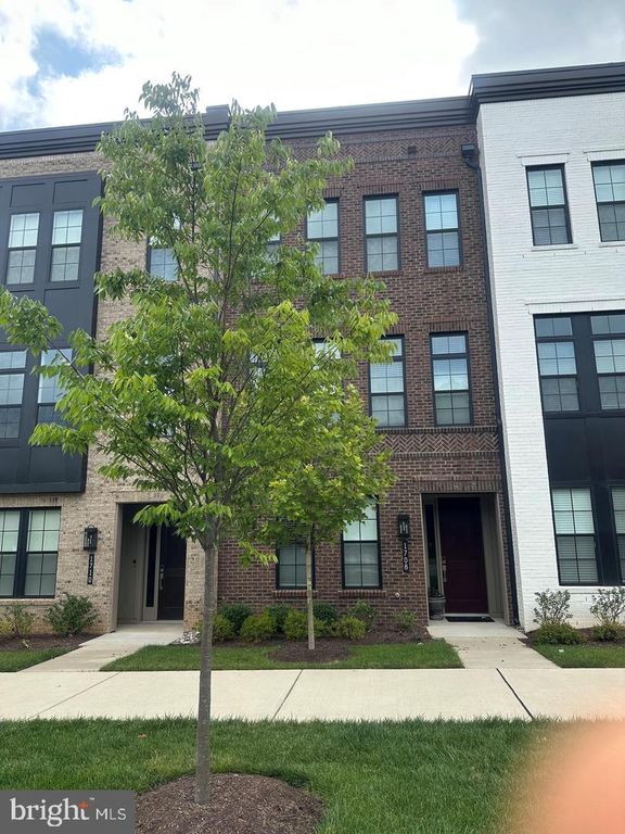 1708 ANDERSON RD, Mclean, VA 22102