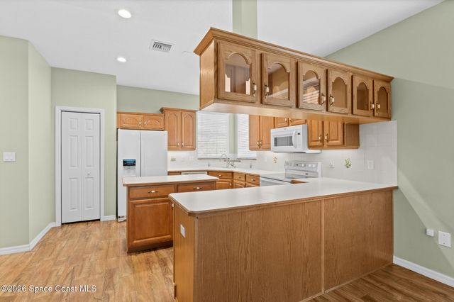 3740 Fox Lake Road, Titusville, FL 32796