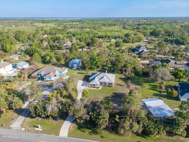 3740 Fox Lake Road, Titusville, FL 32796