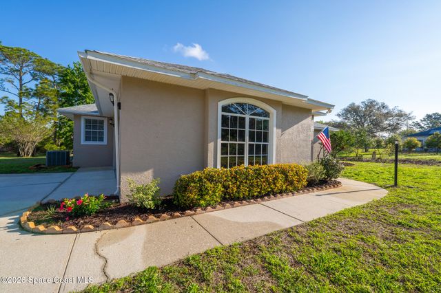 3740 Fox Lake Road, Titusville, FL 32796