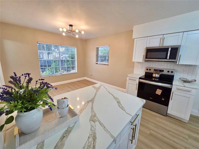 230 BEVERLY BOULEVARD, Brandon, FL 33511