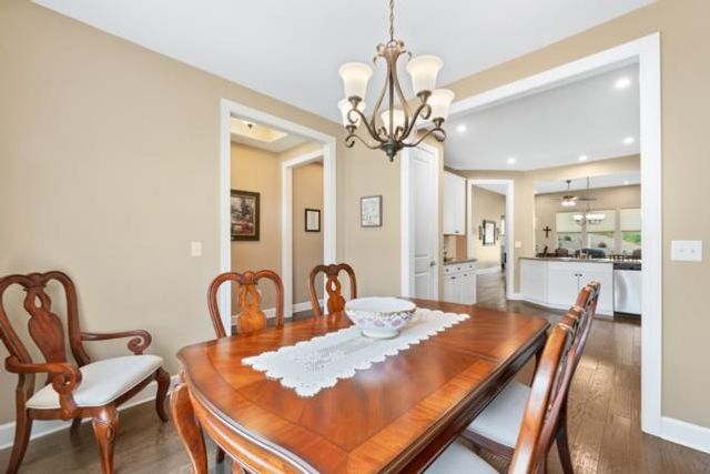 215 Silver Court, Hoschton, GA 30548