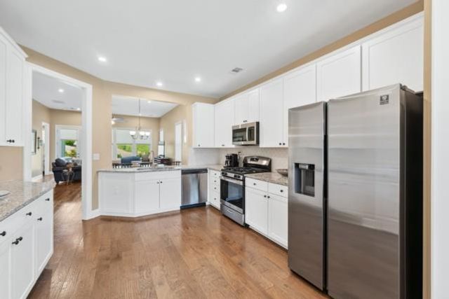 215 Silver Court, Hoschton, GA 30548