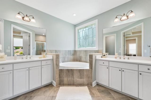 215 Silver Court, Hoschton, GA 30548