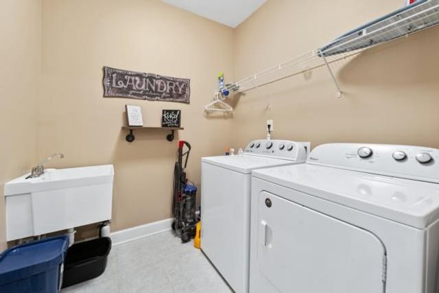 215 Silver Court, Hoschton, GA 30548