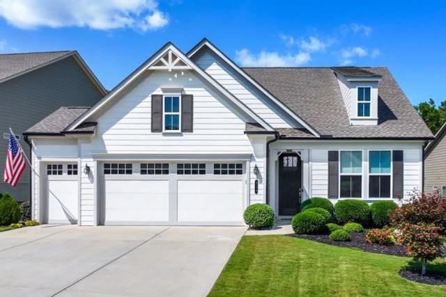 215 Silver Court, Hoschton, GA 30548