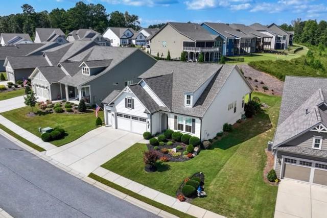 215 Silver Court, Hoschton, GA 30548