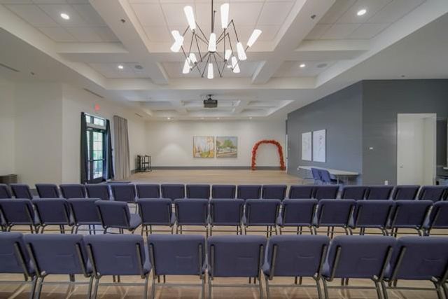 215 Silver Court, Hoschton, GA 30548