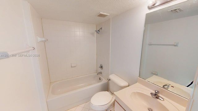 2921 SE 13th Rd 104-39, Homestead, FL 33035