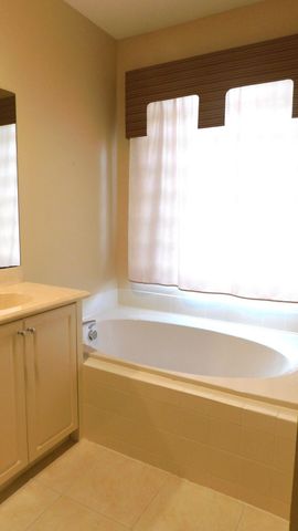 810 NW Rutherford Court, Port St. Lucie, Port St Lucie, FL 34983