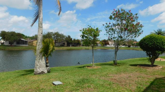 810 NW Rutherford Court, Port St. Lucie, Port St Lucie, FL 34983