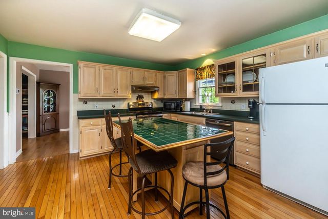 114 ARIANNA LN, Coatesville, PA 19320
