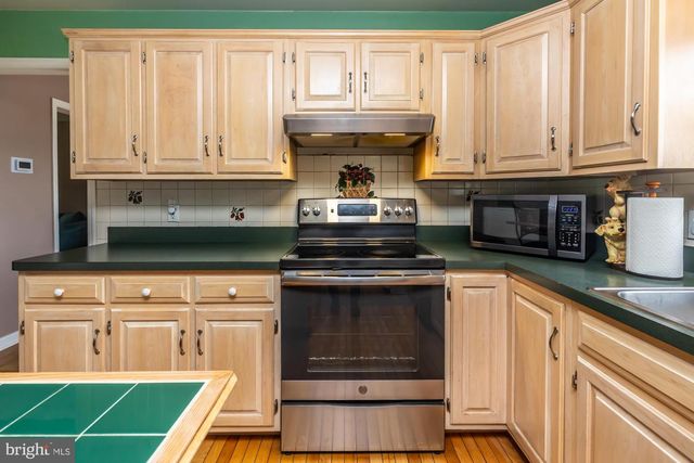 114 ARIANNA LN, Coatesville, PA 19320