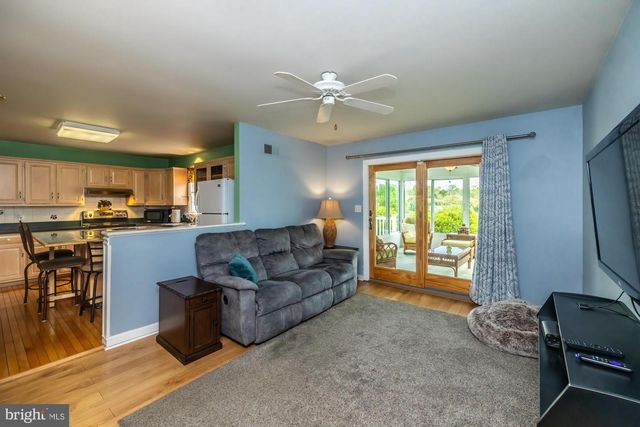 114 ARIANNA LN, Coatesville, PA 19320