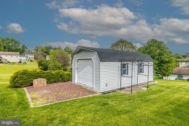 114 ARIANNA LN, Coatesville, PA 19320