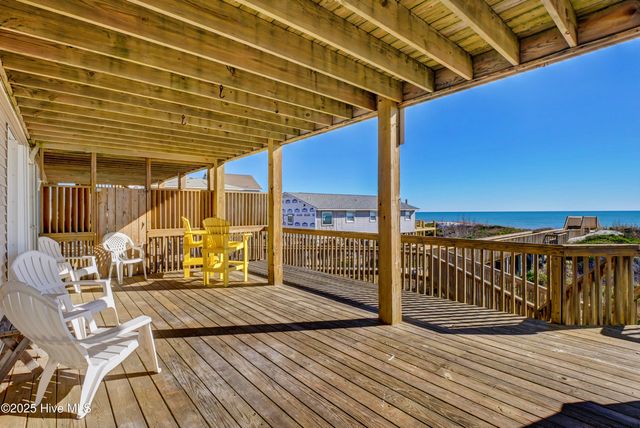 3536 Island Drive, N Topsail Beach, NC 28460
