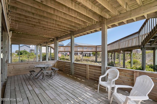 3536 Island Drive, N Topsail Beach, NC 28460
